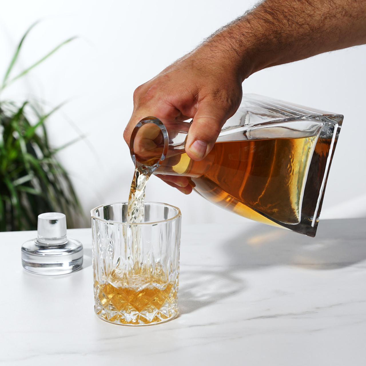 Apex Decanter by True