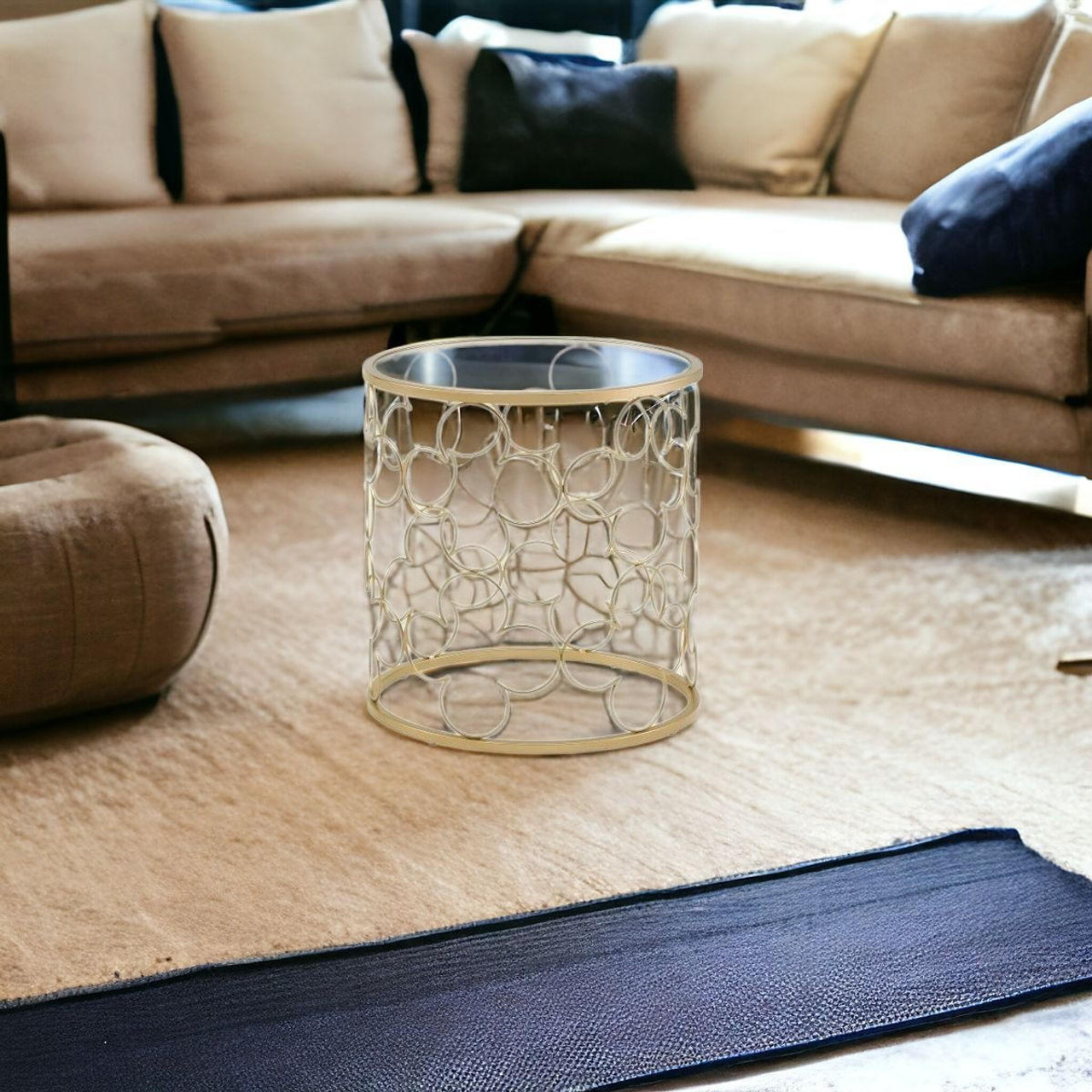 homeroots living room 20" Gold And Clear Glass Round Nested Coffee Tables 