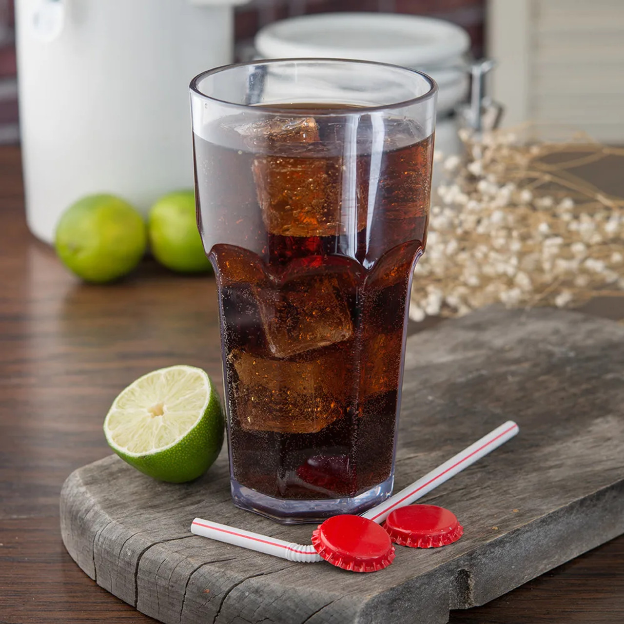 Carlisle 22 oz Clear Faceted Plastic Tumbler (24/Case) - Stain-Resistant Design - Chicken Pieces