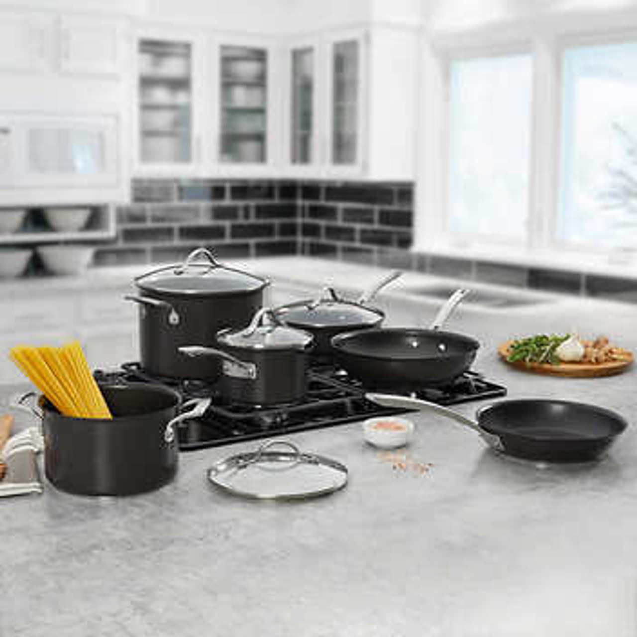  Kirkland Signature 12-piece Hard Anodized Cookware Set: Home &  Kitchen