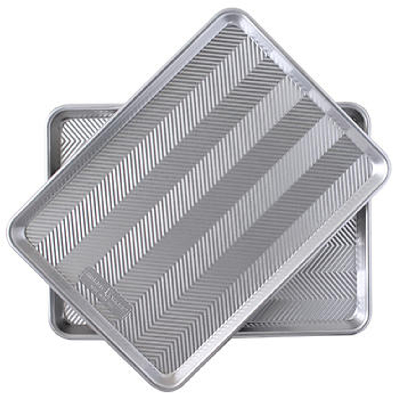 Nordic Ware 2 Piece Half Sheet with Oven-Safe Grid