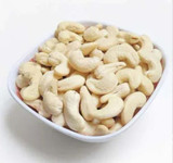 Organic Cashew Pieces Raw Bulk Size 25 lbs/11.33 kgs
