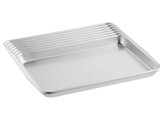 CP Eighth Size 19 Gauge 6 1/2" x 9 1/2" Wire in Rim Aluminum Bun Pan / Sheet Pan (12/Case)- CHICKEN PIECES