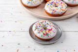Rich's Vanilla Heat 'n Ice Donut & Roll Icing - 12 lbs. Pail Flavorful Elegance - Chicken Pieces