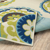 2' X 4' Ivory Floral Stain Resistant Indoor Outdoor Area Rug