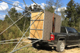 big dogg Big Dogg Aluminum and Insulated Deer Blinds 4' x 6' Elevated with 5' Base and Detachable Ladder 