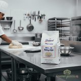 Guittard 25lbs/11.34 kgs White 4M Baking Chips  – Rich, Creamy Sweet Milk Flavor