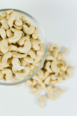 Sysco Classic Cashew Whole Raw 1.5KG/3.31 LBS