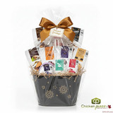 Charlie & Sam's Iconic Indulgence Gift Basket | Gourmet Candy & Chocolate Mix | Premium Snack Box - CHICKEN PIECES