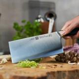 Zwilling Pro 2-Piece Cleaver Set | Friodur Ice-Hardened Blades | 6" Chopper & 7" Chinese Chef Knife - CHICKEN PIECES