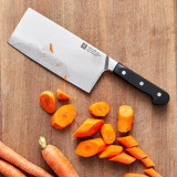 Zwilling Pro 2-Piece Cleaver Set | Friodur Ice-Hardened Blades | 6" Chopper & 7" Chinese Chef Knife - CHICKEN PIECES