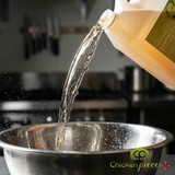 Divina Verjus Blanc 750 mL glass bottle for chefs Professional white verjuice for vinaigrettes and deglazing Divina brand verjus blanc for molecular mixology and sauces-CHICKEN PIECES