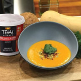 THAI Kitchen Red Curry Paste  35 oz/992gms (4/case)