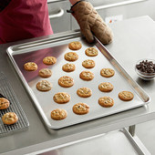 CP Bulk Full Size 18 Gauge 18" x 26" Wire in Rim Aluminum Bun / Sheet Pans - 12/Case- CHICKEN PIECES