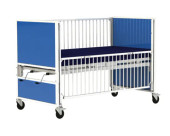 HARD Manufacturing Safety Crib for Children - Secure & Spacious-Chicken Pieces