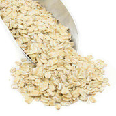 Bob's Red Mill 25 lb. (11.34 kg) Organic Gluten-Free Whole Grain Rolled Oats (60 BAGS/PALLET) - Chicken Pieces