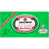 Kikkoman Less Sodium Preservative-Free Soy Sauce Packets - 6 mL, 200/Case - Chicken Pieces