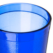 Carlisle 20 oz Royal Blue Textured Plastic Tumbler (72/Case) - Heavy Duty - Chicken Pieces