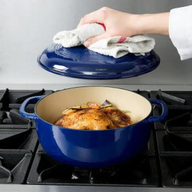 Lodge EC6D33 6 Qt. Caribbean Blue Enameled Cast Iron Dutch Oven