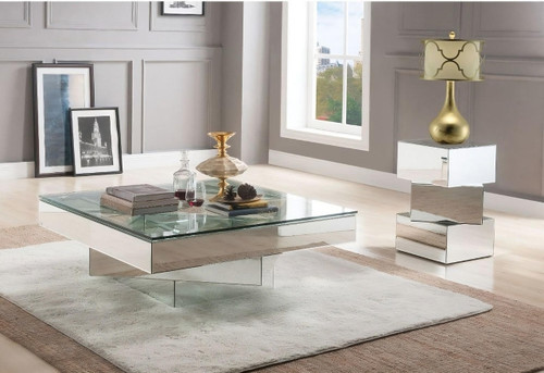 homeroots living room 40" Silver And Clear Glass Rectangular Mirrored Coffee Table  homeroots living room 40" Silver And Clear Glass Rectangular Mirrored Coffee Table