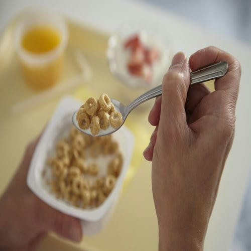 GENERAL MILLS General Mills Cheerio Multigrain Cereal 20g (96/Case) - 4.23 lbs  GENERAL MILLS General Mills Cheerio Multigrain Cereal 20g (96/Case) - 4.23 lbs
