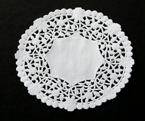 Chicken Pieces Sysco Classic Doily Lace Round White 6 in. 1000CT/4LBS (2/Case) 