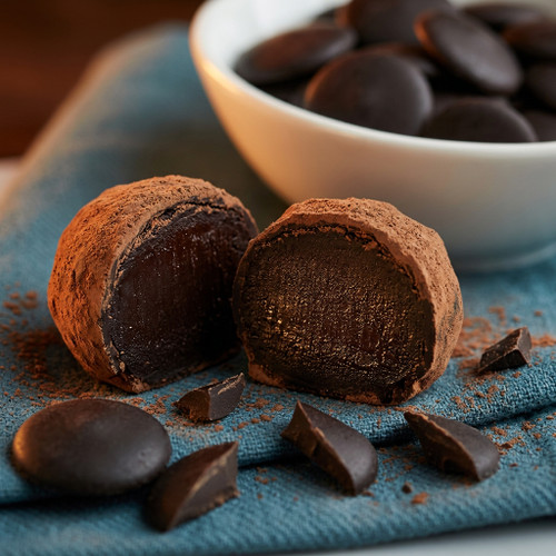 Guittard Oban 100% Liquor Wafers 25lbs/11.34 kgs – Robust Dark Unsweetened Cocoa Liquor