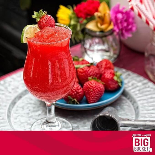 Master of Mixes Big Bucket Strawberry Daiquiri / Margarita Mix Ready To Use 2.8L- Yields 24 Servings   Master of Mixes Big Bucket Strawberry Daiquiri / Margarita Mix Ready To Use 2.8L- Yields 24 Servings