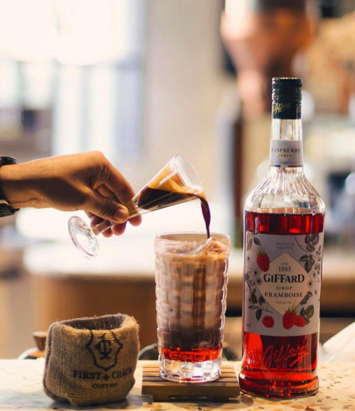  Giffard Giffard France Framboise- Raspberry Flavoring Syrup, 1L 