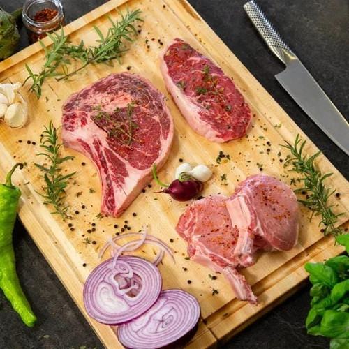 WoodForChef 20x16 Inch Maple Butcher Block | Edge Grain with Juice Groove & Oil - CHICKEN PIECES