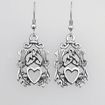 The Mìn Earrings features thistles, leaves, a trinity knot and a heart.