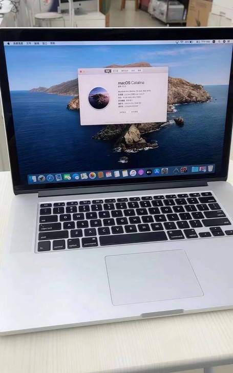 2015 MacBook Retina | 15 inch | core i7 | 16gb ram | 512 SSD |