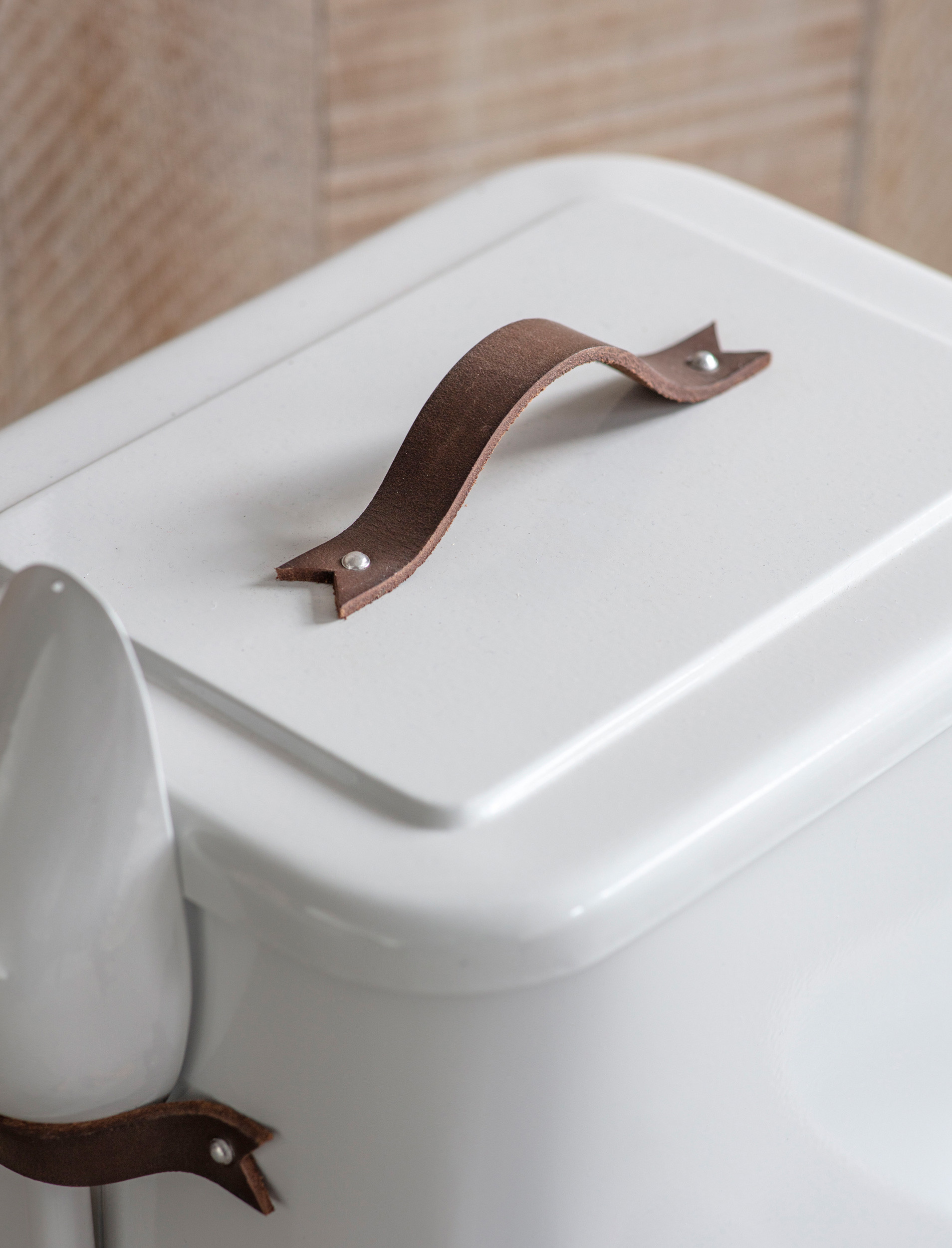 Stowell Pet Bin with Leather Handle Large Chalk