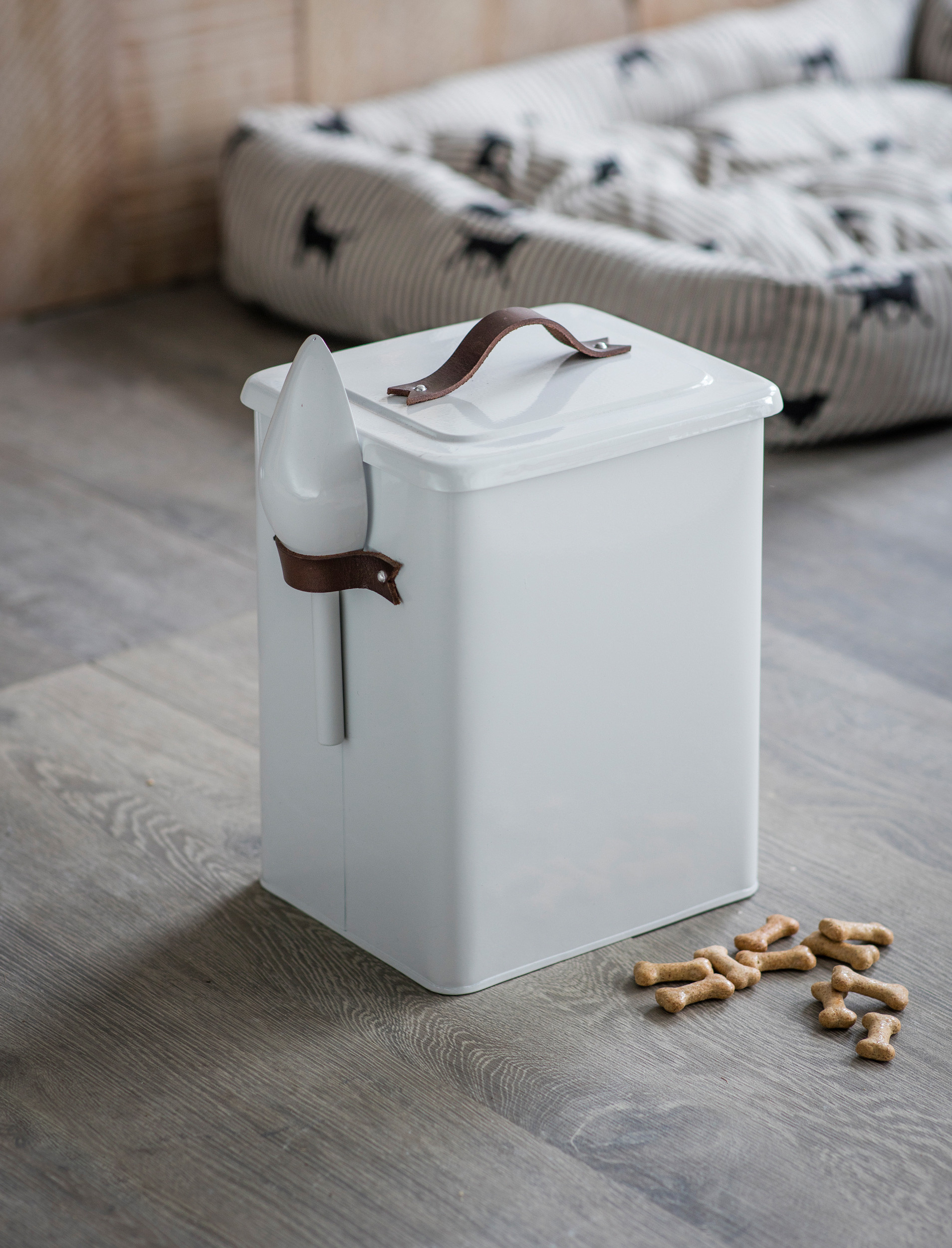 Stowell Pet Bin with Leather Handle Medium Chalk