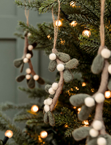 Southwold Mistletoe Decorations Set of 3