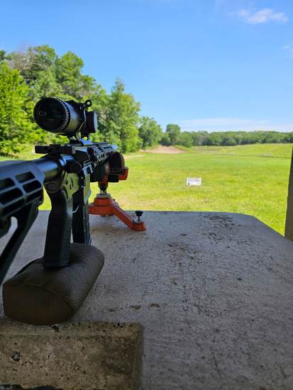 Best Steel Targets for Long-Range Shooting: Sizes, Shapes and Setup Tips
