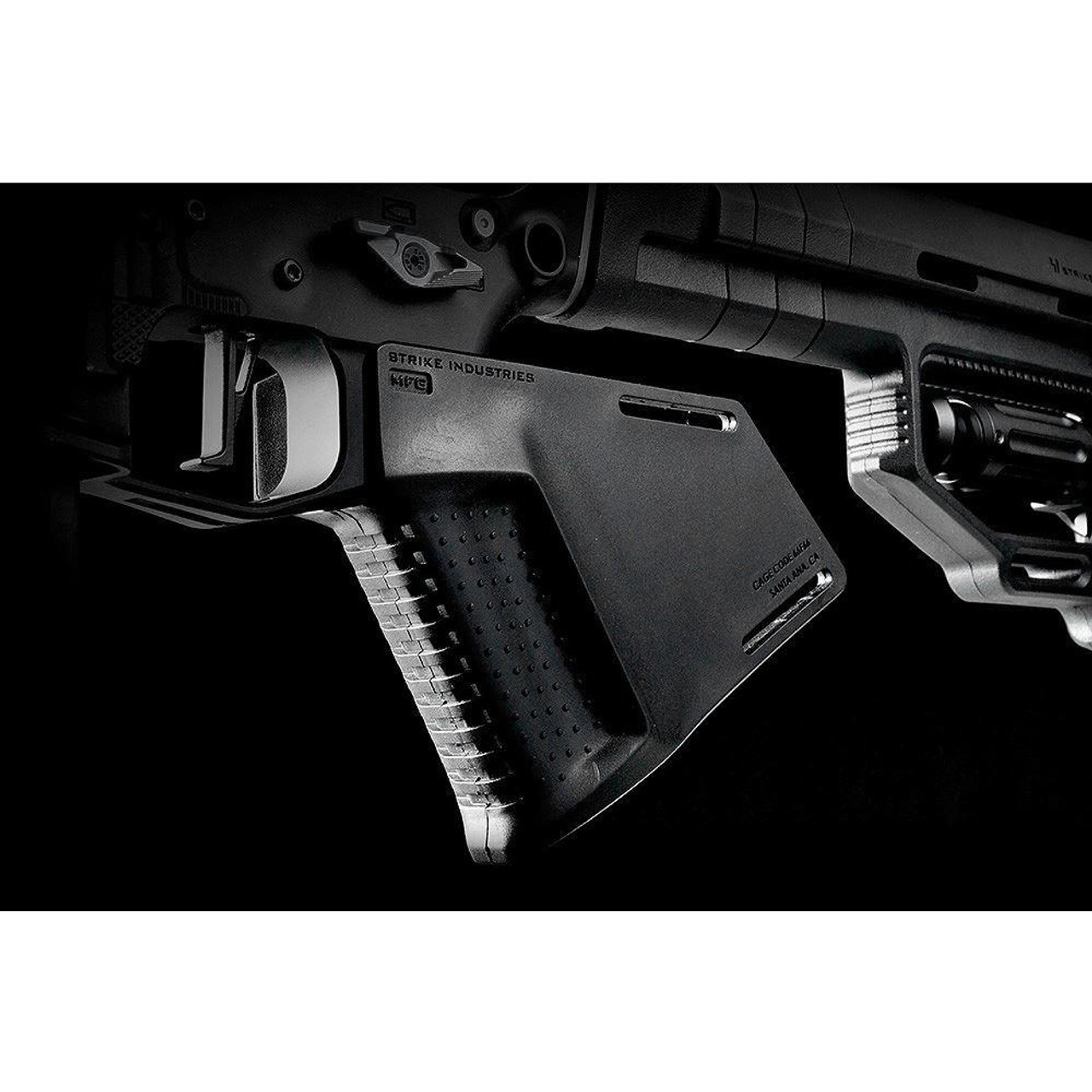  Strike Industries Megafin Featureless Grip 