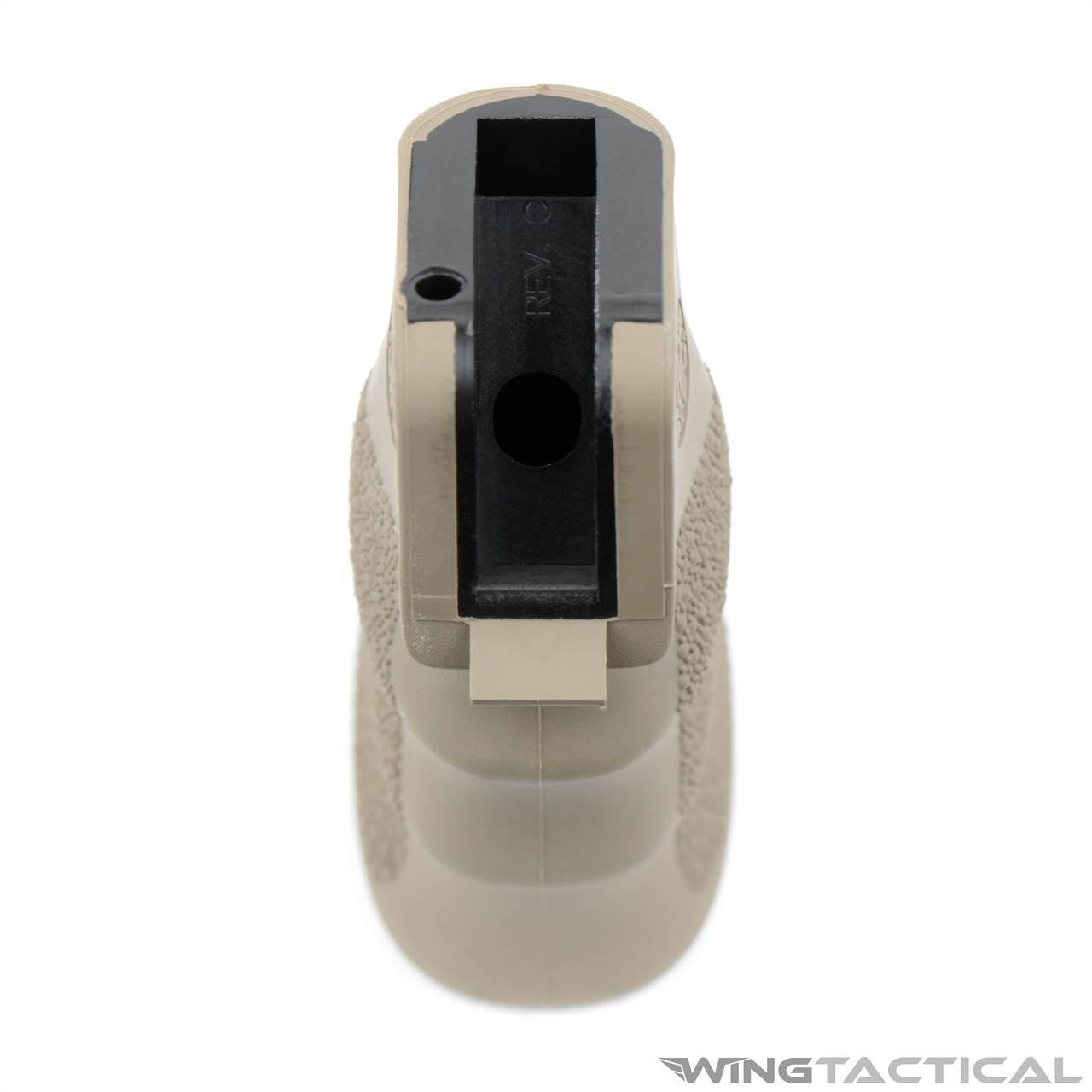 Hogue Grips Hogue OverMolded AR-15 Rubberized Grip  Hogue Grips Hogue OverMolded AR-15 Rubberized Grip