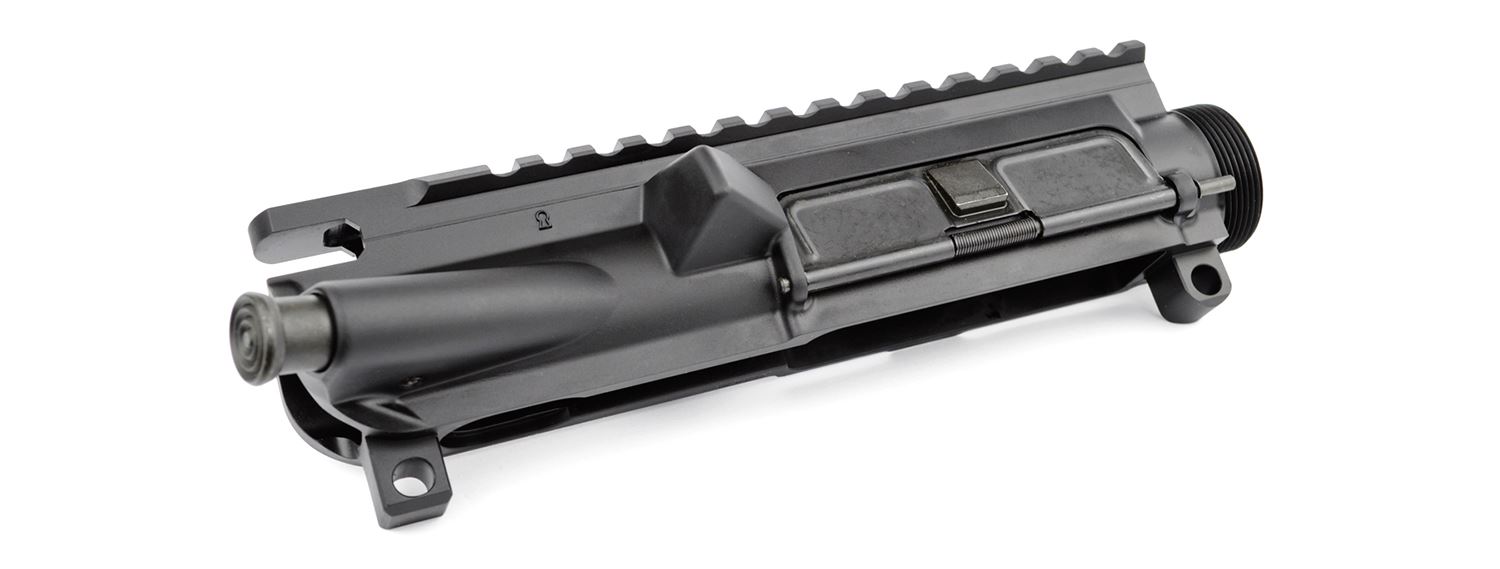 AR-15 upper receiver with forward assist