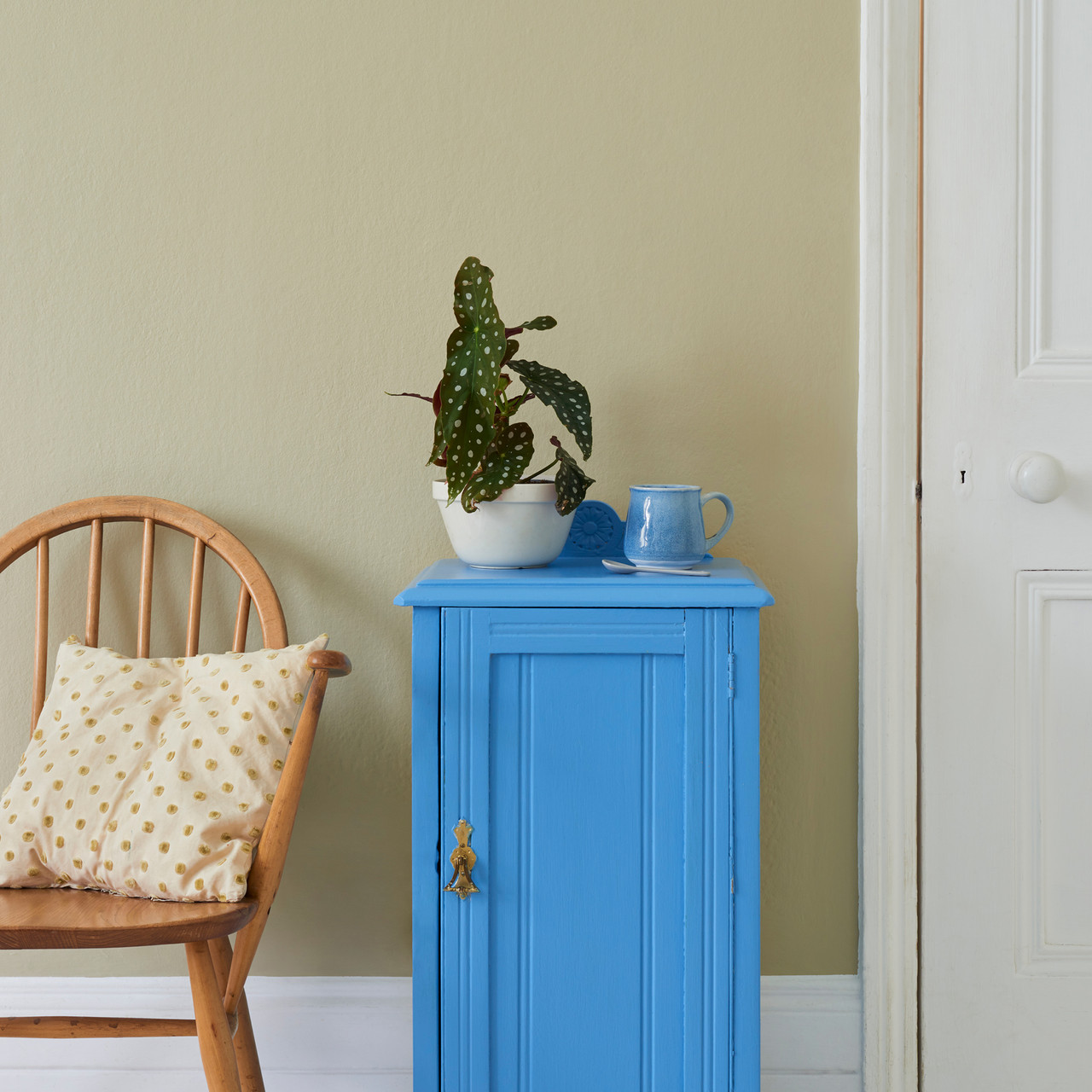 Cornflower Blue Furniture Trim Paint Satin Blue Finish