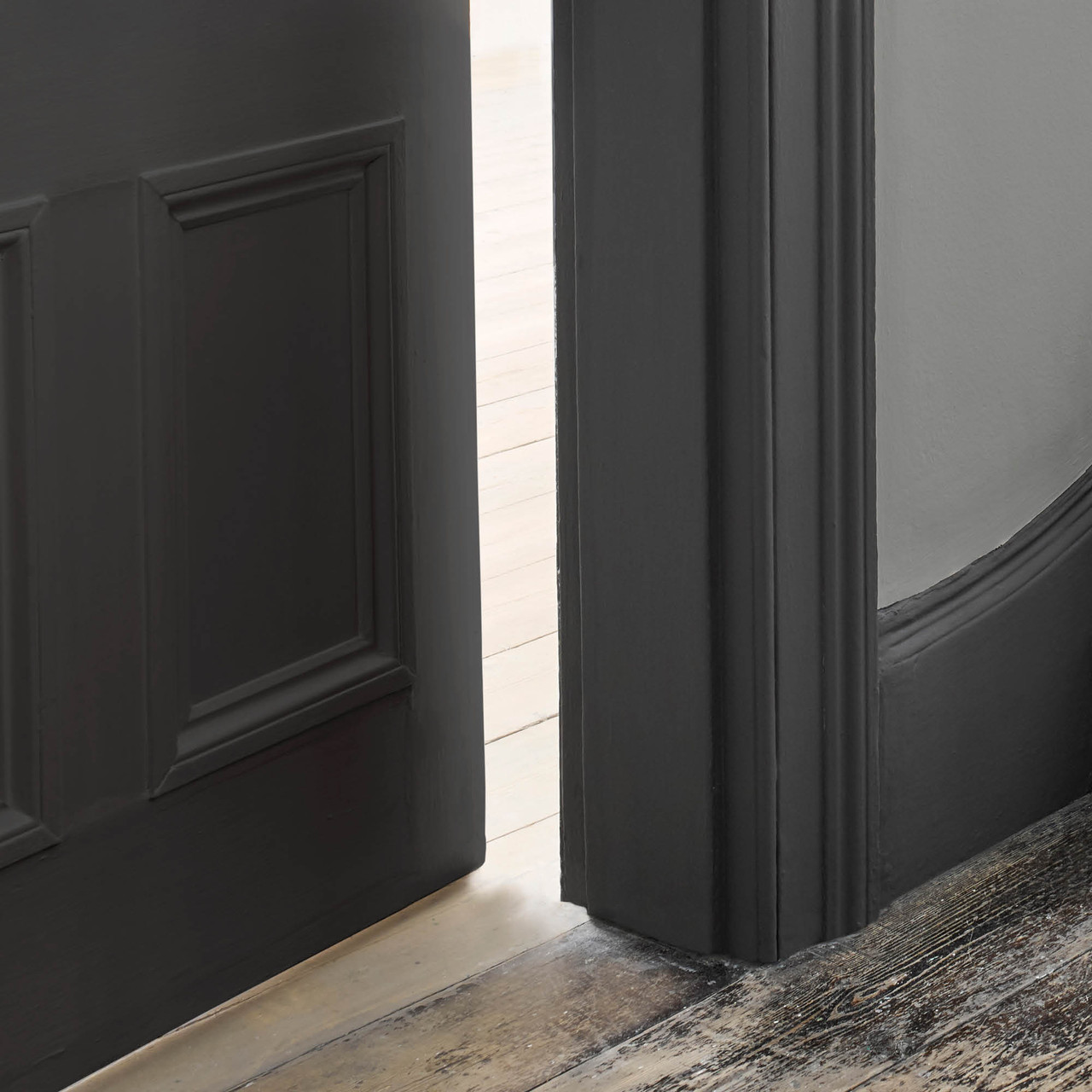 Interior Wood Paint, Matt Finish Graphite Rustoleum