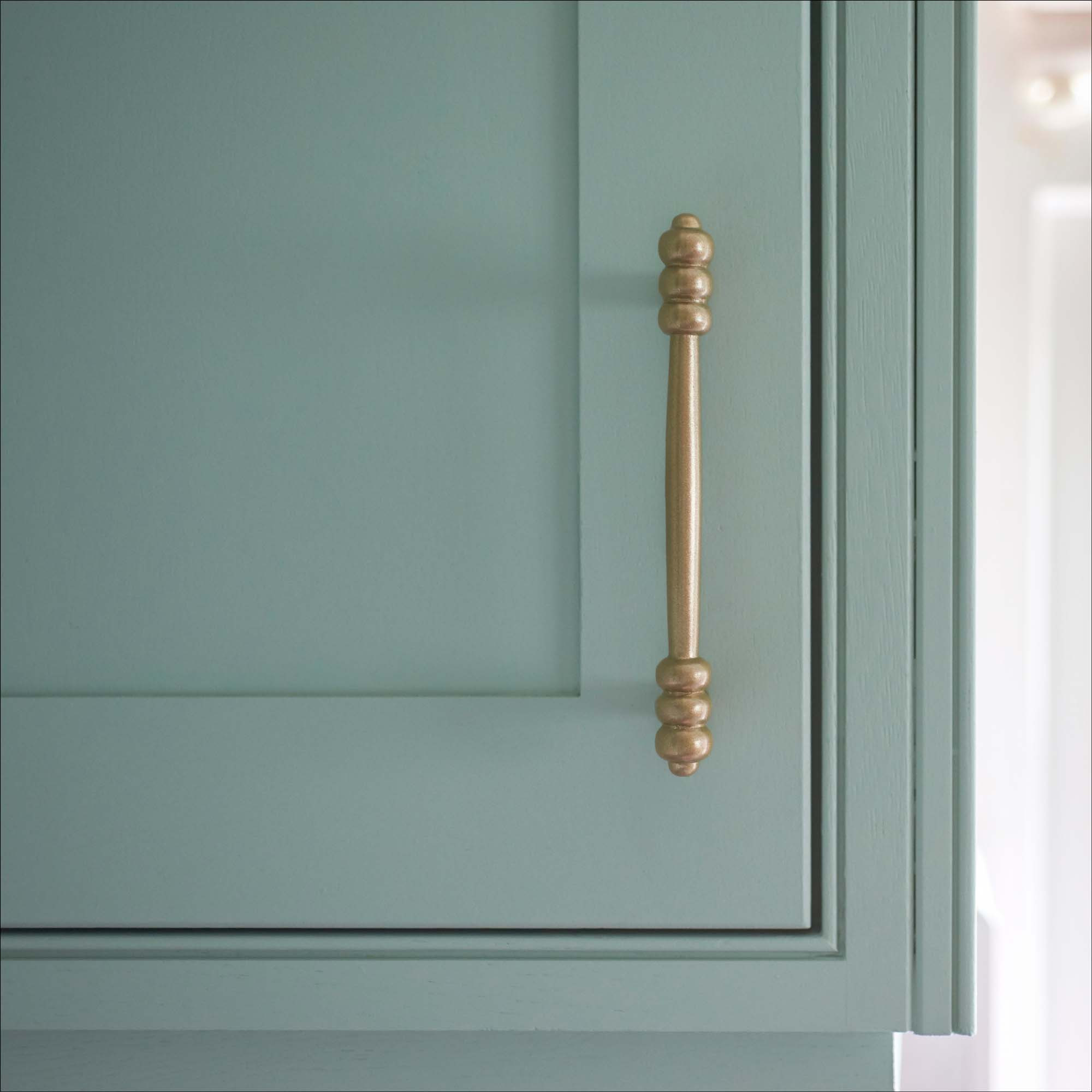Leaplish Kitchen Cupboard Paint Matt Green Finish