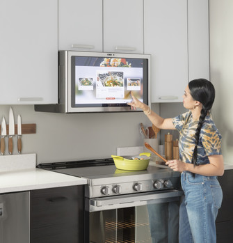 Just Scan and Cook: GE Appliances Simplifies the Microwave with