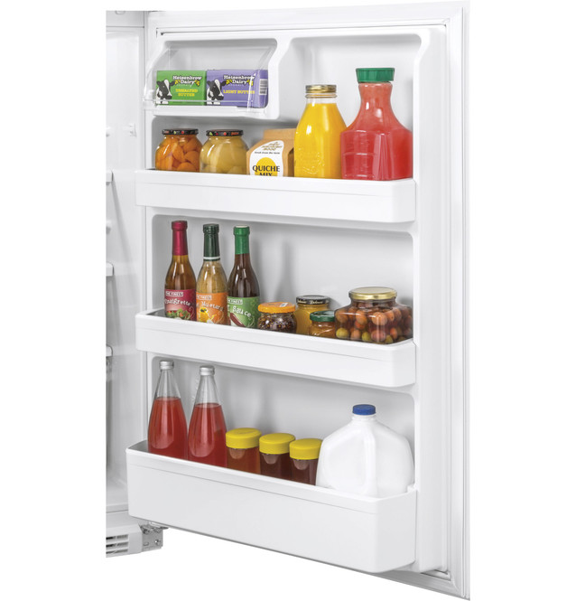18.1 Cu. Ft. Top Freezer Refrigerator - HRT18RCPW - Haier Appliances