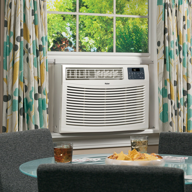24,000 BTU 9.4 CEER Slide Out Chassis Air Conditioner - HWR24VCR