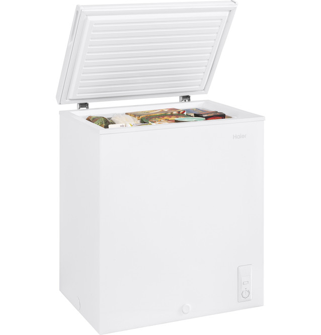 Haier LW120W 4.2 Cu. Ft. Access Plus Chest Freezer with Manual Defrost and  Adjustable Thermostat Control