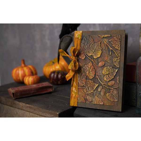 Sizzix By Tim Holtz 3-D Texture Fades Embossing Folder - Halloween 2022 - Acorns (665772)