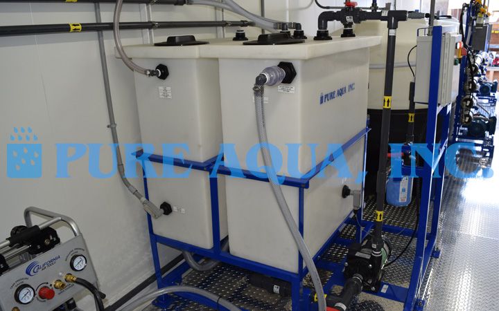 Sistema Para Agua de Mar en Contenedores Con Pretratamiento de UF 10,000 GPD - EE.UU