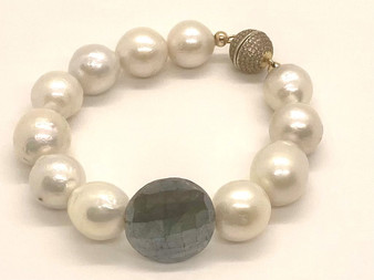 Pearl and Labradorite Bracelet