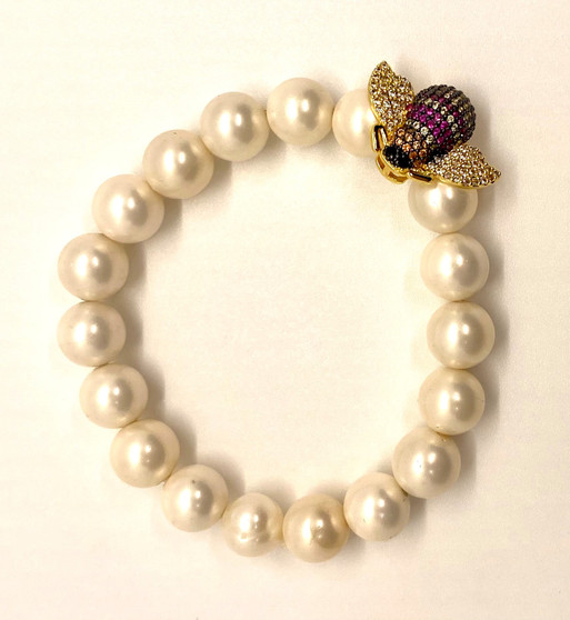 Pearl Bracelet with Bee